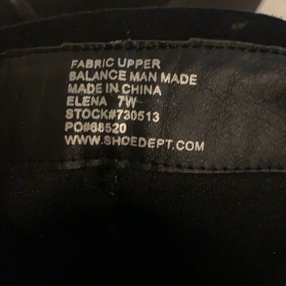 👻 2/$20 Dolce Black Ankle‎ Booties 7W - Picture 7 of 7